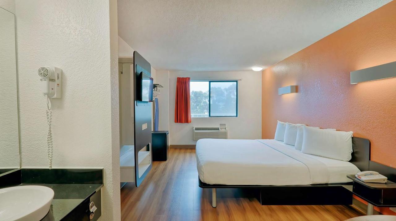 Suites Los Angeles Ca Los Angeles Lax Inglewood Dış mekan fotoğraf